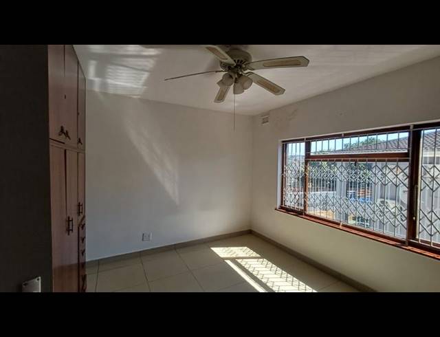3 BEDROOM PROPERTY TO RENT IN OVERPORT